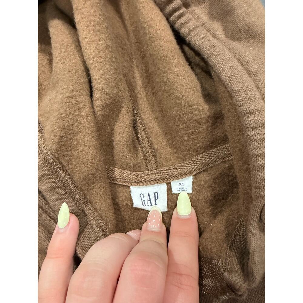 GAP Women's Spellout Heritage Fleece Zipup Chocolate Brown - Small - Picture 2 of 5